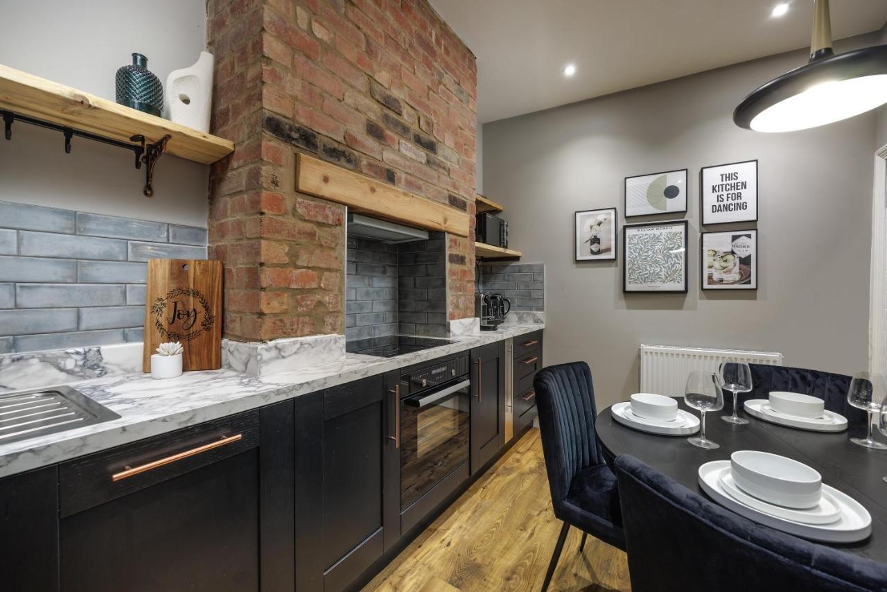 The Getaway! 3 Bed House - Plymouth - Sleeps 7 - Free Parking - Habita Property Exterior photo